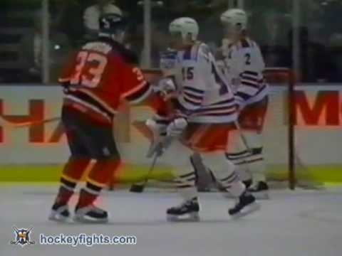 Reid Simpson vs Darren Langdon