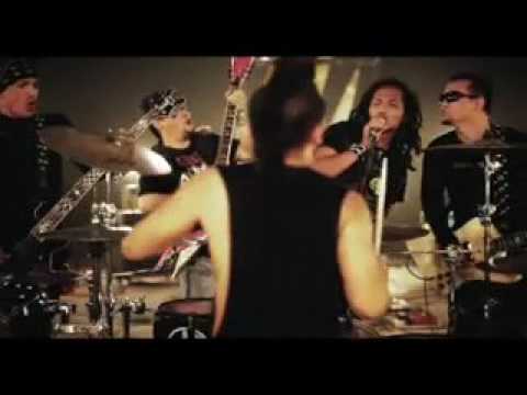 The Chemistry - Ipang(BIP), Baron(GIGI), Kin(THE FLY), Eno(NETRAL), Yuke(DEWA19)