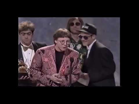 R.E.M. 1992-02-25 - 34th Grammy Awards (Best Pop Performance Award for Losing My Religion) [UPGRADE]