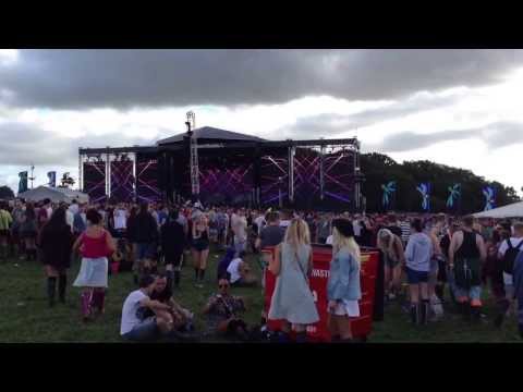 Tommy Trash at Creamfields 2013, Darude - Sandstorm