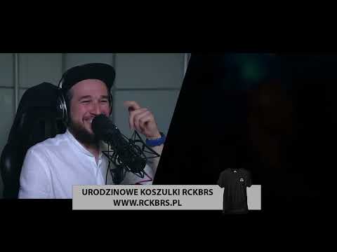 Remigiusz Maciaszek prawie dusi się kawą