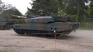 陸上自衛隊旭川駐屯地創立記念一般公開観閲行進