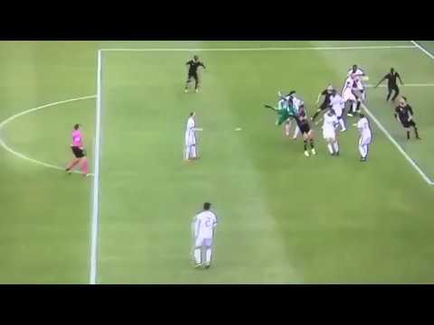 Il gol di Brignoli Benevento Milan 2-2