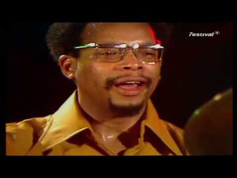 Dave Brubeck Group - Take Five ( Alan Dawson Drum Solo ) 1972