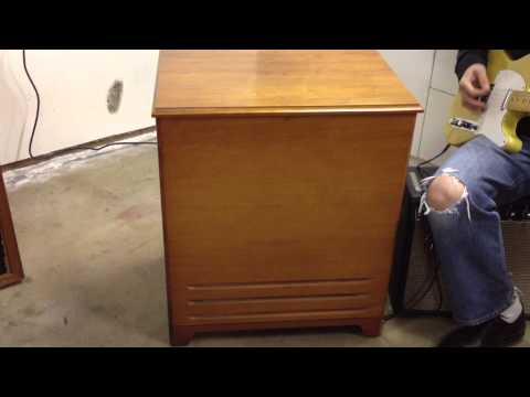 LESLIE MODEL 120 SPEAKER CABINET w/ FENDER PRINCETON REVERB GUITAR AMP