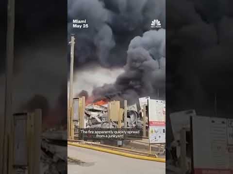 Firefighters battle massive blaze at a Florida junkyard