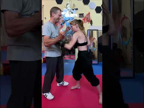 Hau MICH richtig HART! 😂🤣😂  #funny #unfug