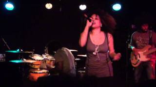 [HD] The Memorials - Give Me The Stuff @ The Mercury Lounge, NY 5/22/2011