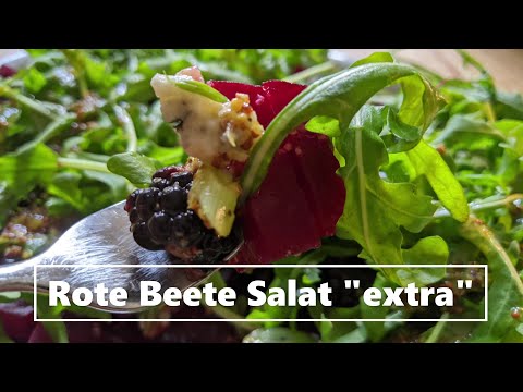 Beetroot salad "extra", with Roquefort, ruccola, blackberries