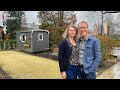 Annette en Rolf uit Leusden moeten geliefde pipowagen uit de voortuin halen [RTV Utrecht]