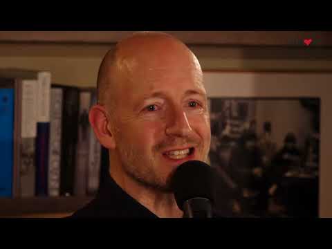 Přehrát video: Debata s Respektem: Quo vadis, Ameriko?