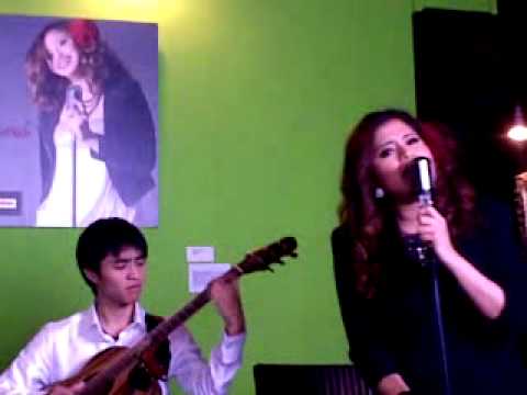 WhatsAbd - Roze Kasmani performs Perfume