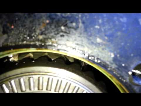 Sterndrive - Bravo III - 2003 - Outdrive Noise - Play in pinion gear