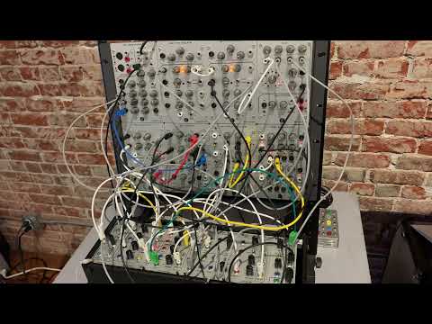 Elby EuroSerge vs Kilpatrick Format Synthesizer