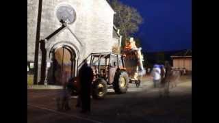 preview picture of video 'Vierves-sur-Viroin  Mardis Gras 2013'