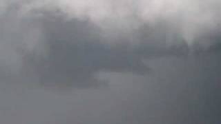 preview picture of video 'Mesociclone e Supercella a Giarre, tra il mare e il vulcano Etna'