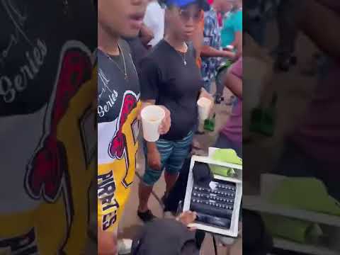 #QUESOPA @QuimicoUltraMega feat @ELYALA16 QUE SOPA