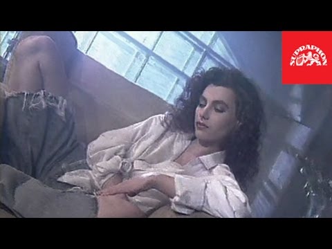 Arakain - Marilyn (Oficiální video)