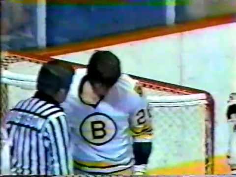 Mike Milbury (BOS) vs. Terry Ruskowski (CHI)