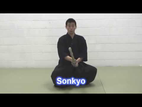 12 Kendo Basics I -  Sonkyo