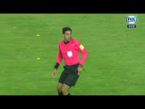 Felipe Melo, pancadaria, torcidas brigam no final do jogo Palmeiras e Penarol