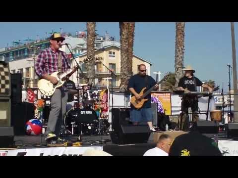 Meet Me at the Pub live at the Venice Beach Spring Fling 05-18-2013 - Pt. 1