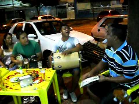 download lagu mp3 mp4 At Parece Que O Amor Morreu, download lagu At Parece Que O Amor Morreu gratis, unduh video klip At Parece Que O Amor Morreu