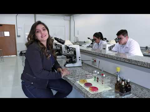 Profa Camila Duarte de Enfermagem, Farmácia e Biomedicina na São Judas Mooca. #shorts #shortsvideo