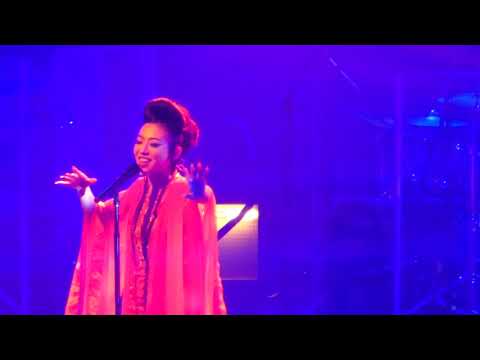 Yello Live 2017 Zürich - Kiss the cloud feat Fifi Rong