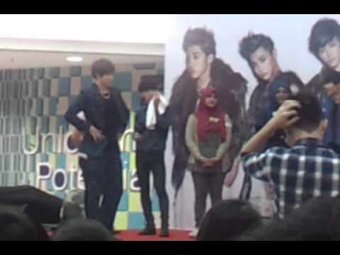 [Fancam] 140622 The Boss Malaysia Showcase - Game Session (Karam)