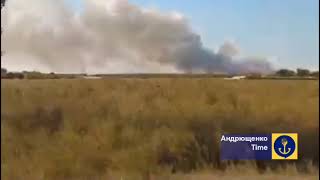 Біля Нової Каховки горить склад ворога