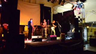 The Vaporizers (Billy Idol): Rebell Yell @ 100-as Klub 2013