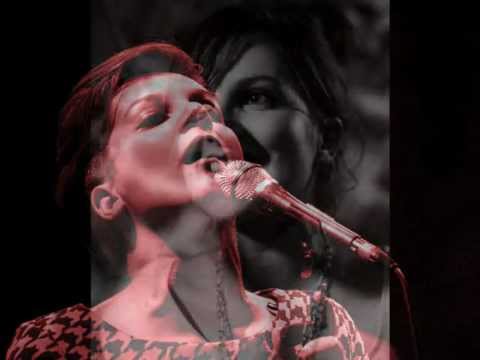 Manchi_S.Barba-P.Matino BASSVOICE Proj._feat.F.Bosso & J.Bezerra (Live).mov