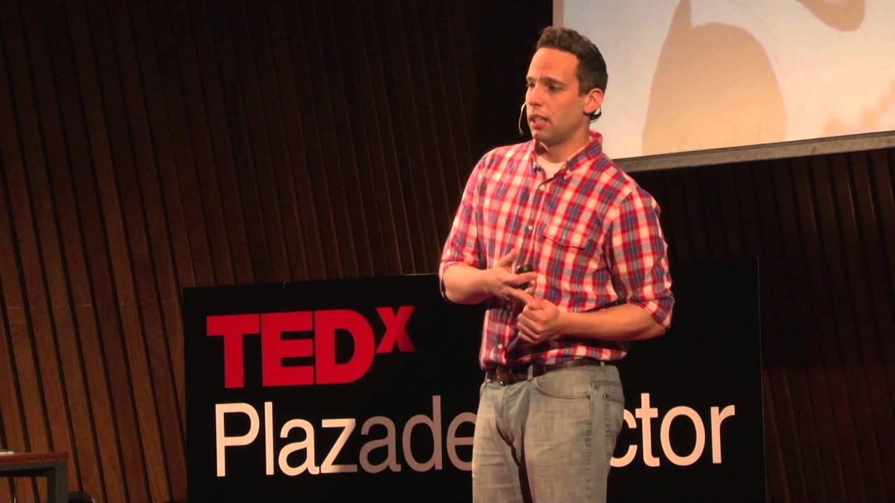 ¡No vayas más al gimnasio! | Julian Rud | TEDxPlazadelLector