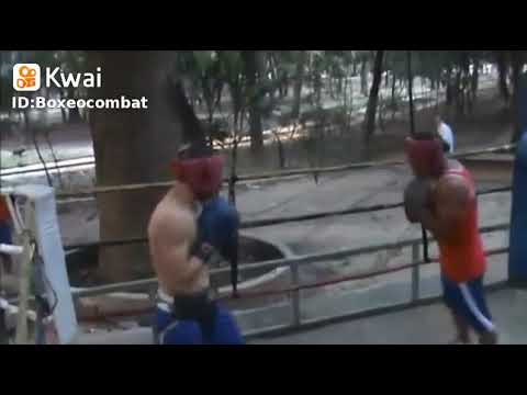 Boxeo parque "Los Caobos" Caracas  Catire vs Oscar...