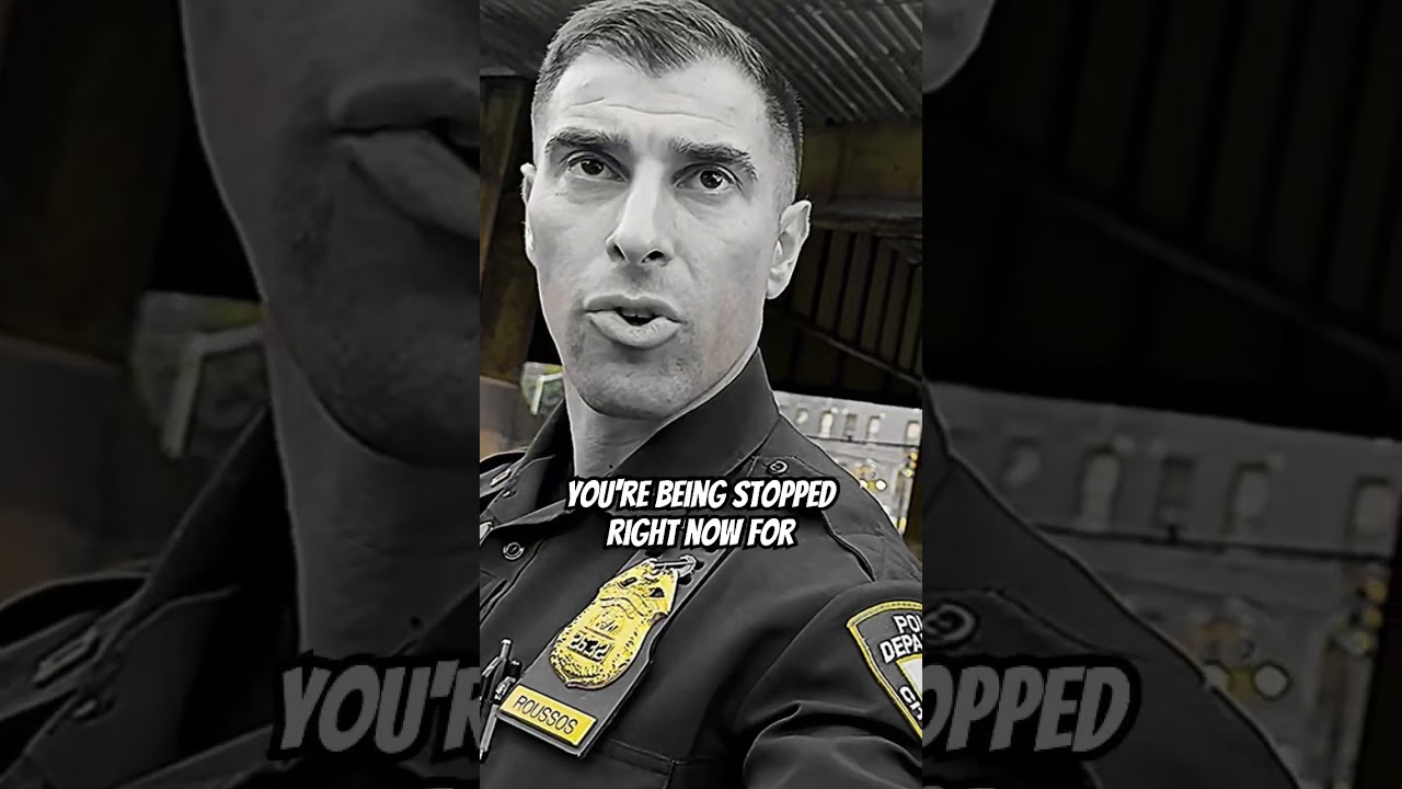 Must see !! #copwatch