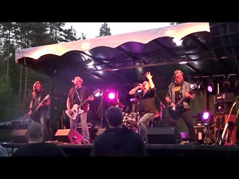 Rane Rautiainen & Paha Kaksonen - Talo Mäen Päällä - live 1.8.2020