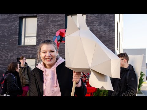 Studierende gestalten Demo-Objekte