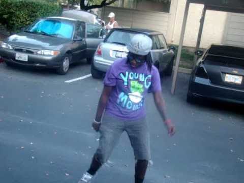 Jerkin To Cliff Savage Feat. Young Sam : She Like To Party