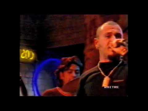 almamegretta  – figli di annibale    live avanzi 1992