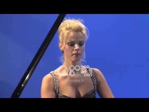 Ora News Speciale- Elida Dakoli, pianistja shqiptaro-amerikane imazh i kompanisë Mason&Hamlin