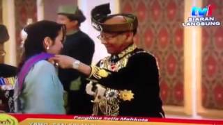 Download lagu Tan Sri Michelle Yeoh mp3 Download lagu Tan Sri Michelle Yeoh mp3