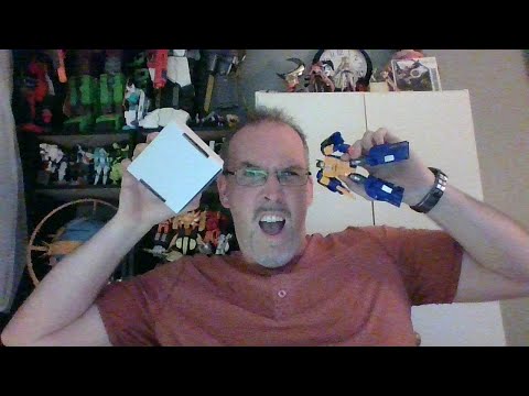GotBot Goes Live: Transformers News/Leaks, X-Transbots, Cy-Kill and a Small Box