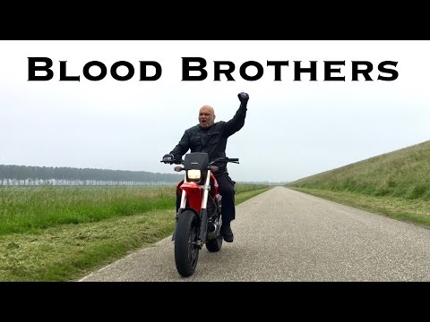 Blood Brothers (Iron Maiden) Acoustic - BLAZE BAYLEY on vocals - Thomas Zwijsen's NYLON MAIDEN