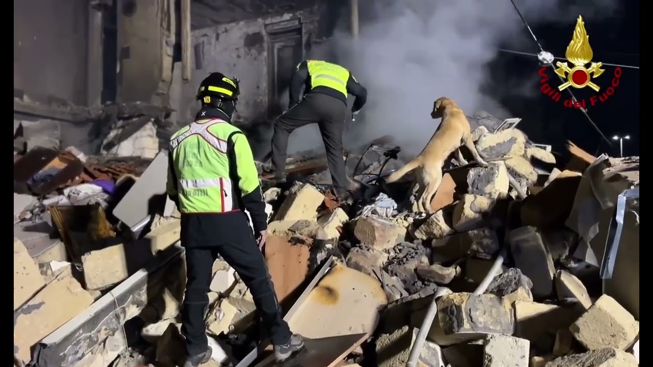 Crollo palazzo a San Giovanni Galermo: 14 persone ferite