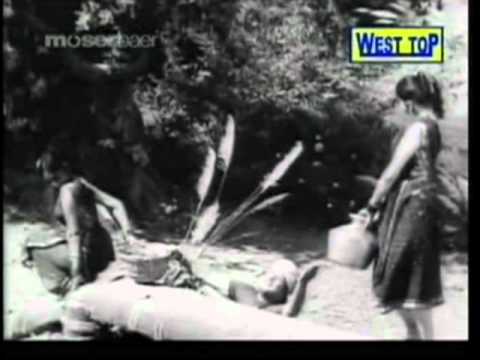 Kattodu Kuzhal Aada - Tamil Classic Song - Periya Idathu Penn - MGR