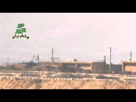 رصد للدخان المتصاعد من مستودعات لواء الصواريخ  في دير الزور بعد استهدافها من قبل تجمع ألوية تحرير دير الزور