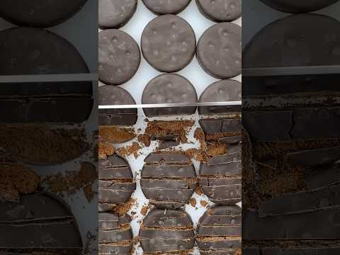 Thin Mint Chip ice cream 🍨 💚