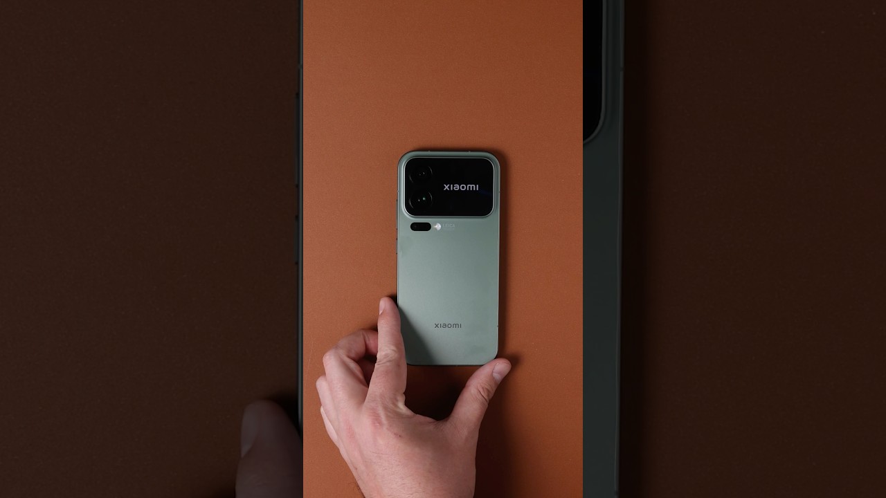 Unboxing Xiaomi’s 5,000 Yuan ($701) 17 Pro in Green 📲