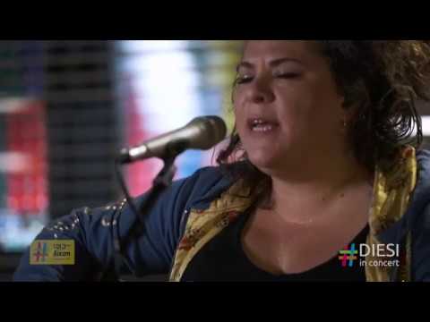 Ματούλα Ζαμάνη / Ξένος για σένανε κι εχθρός | Diesi in Concert